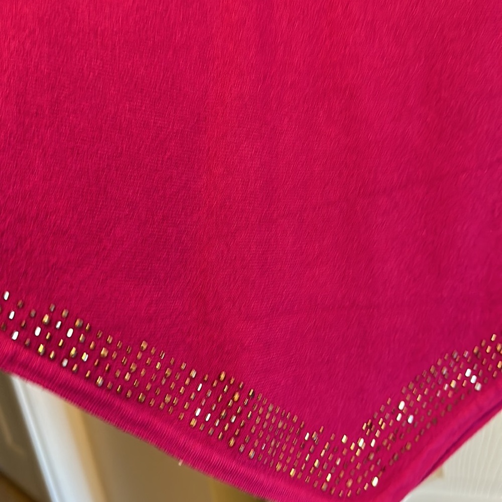 Sweater - Picture 6 of 6